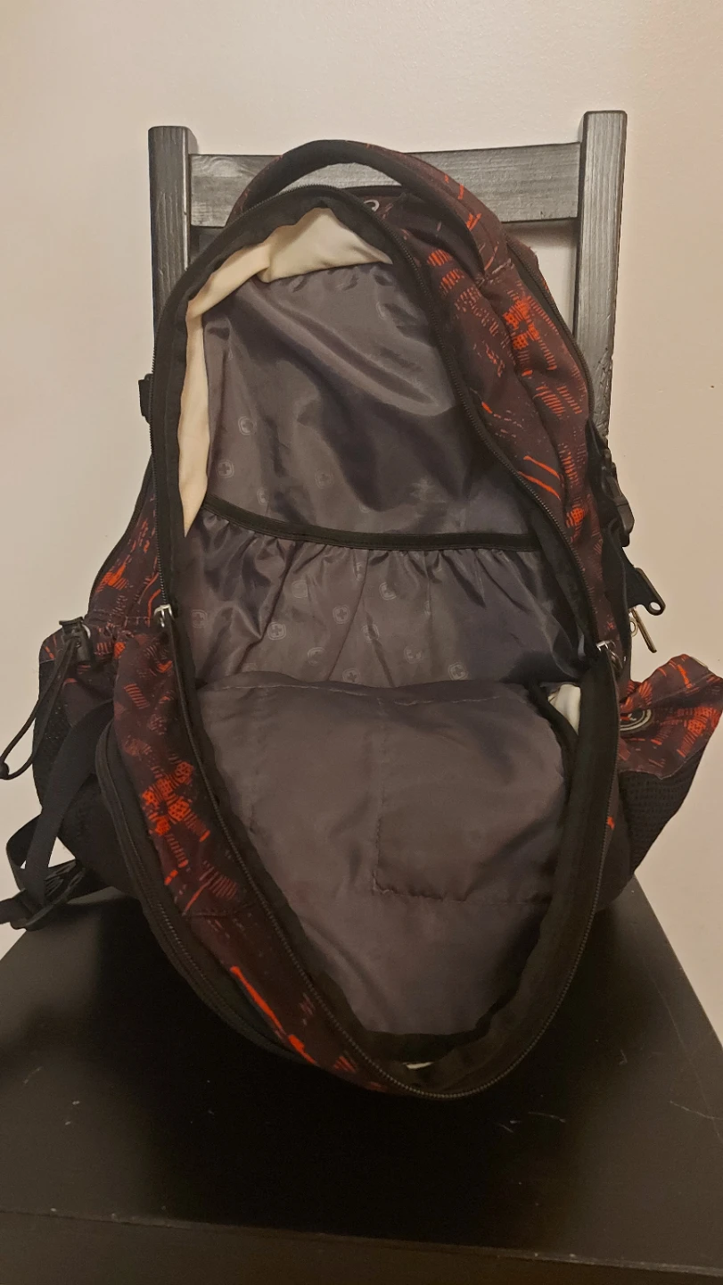 Swiss Gear Backpack - photo 3