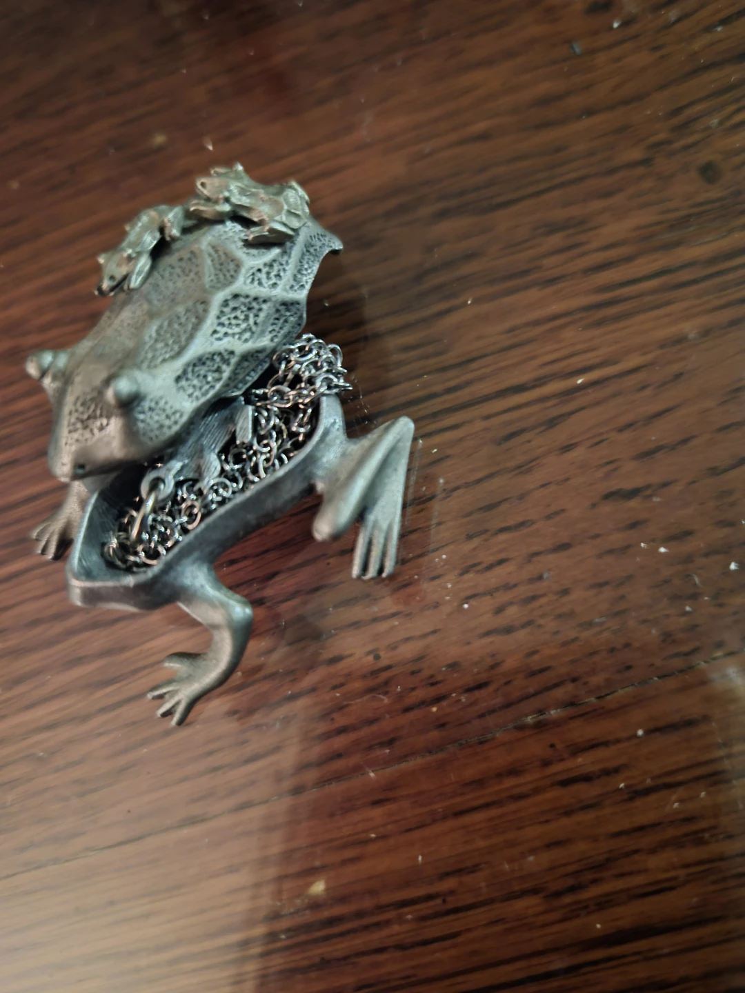 Pewter Frog  Pendant Necklace & Earrings Set - photo 2