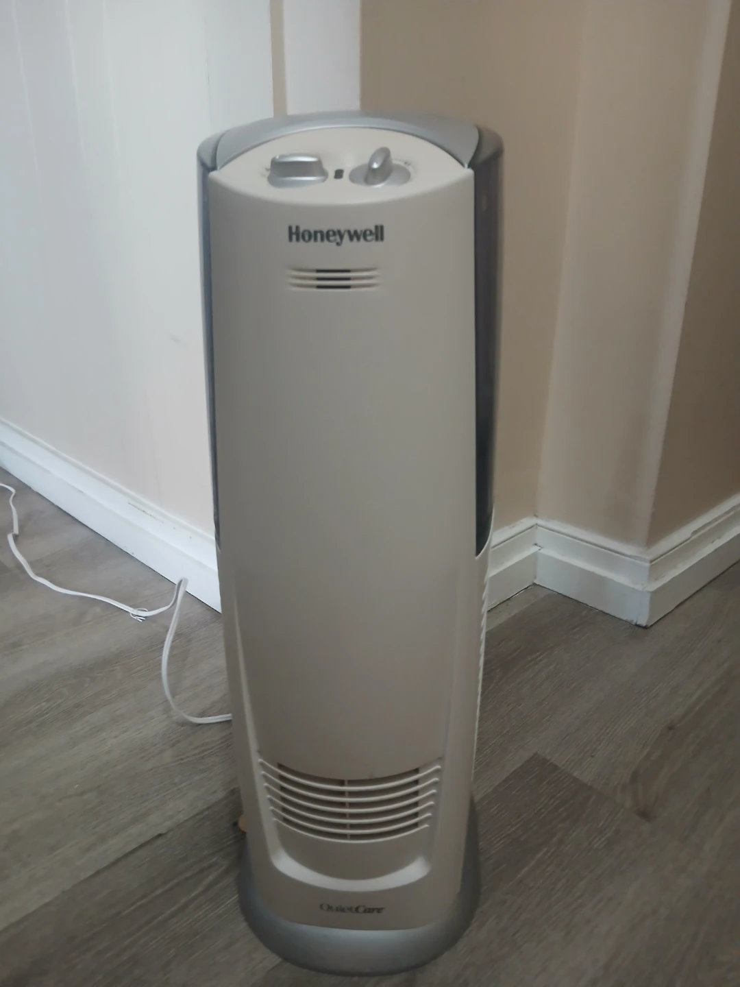 Honeywell QuietCare Humidifier - photo 3