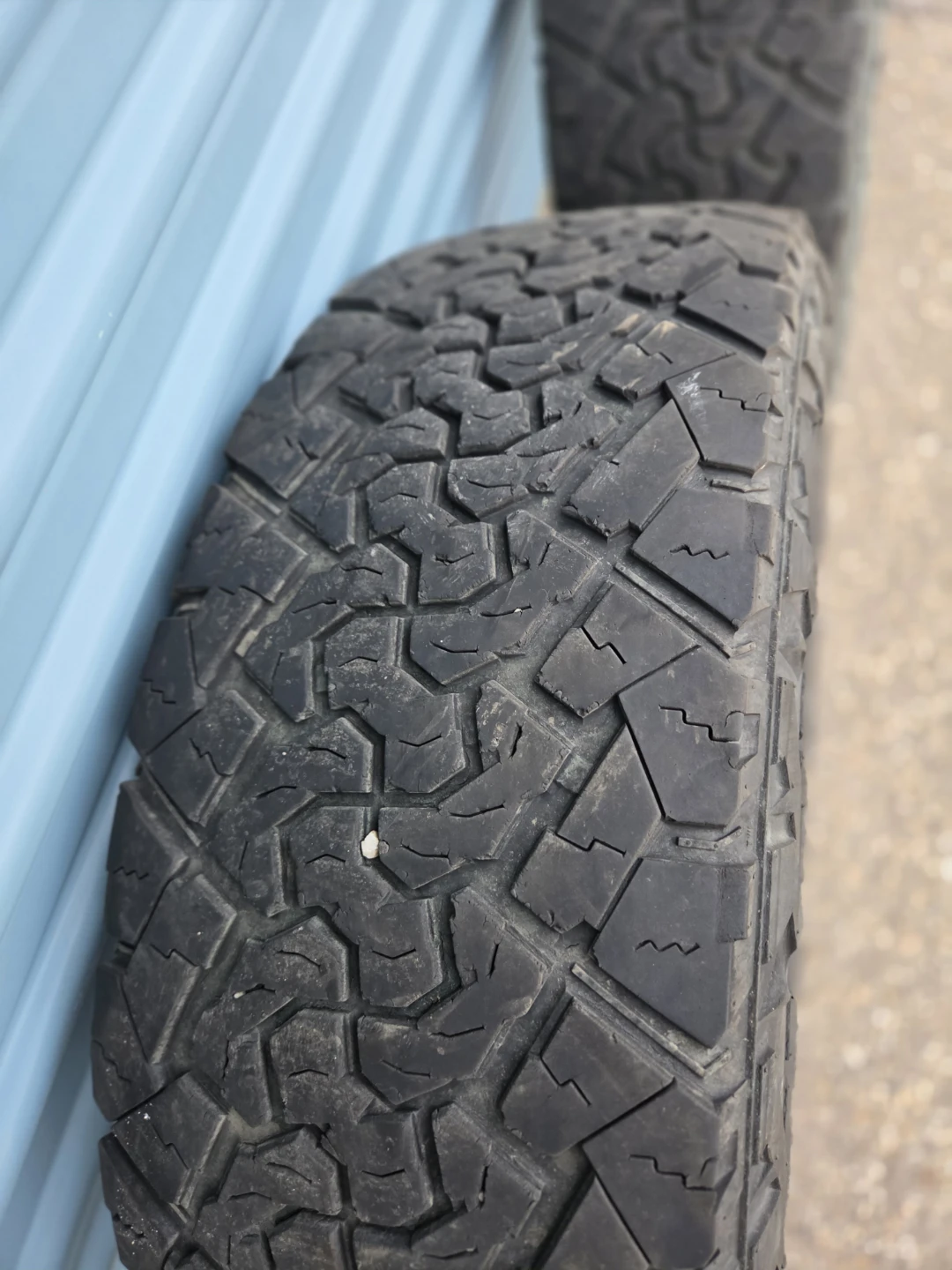 2 Tire Venom Power Terra Hunter X/T  LT275/65R20 126/123R - photo 2