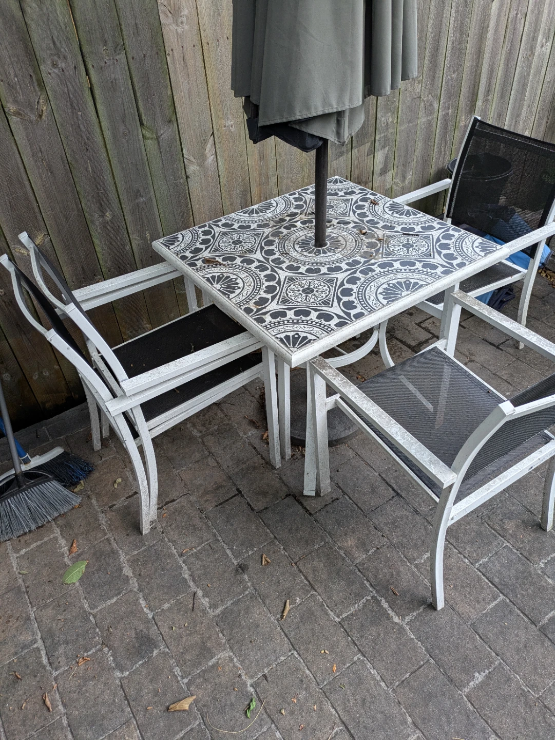 Mosaic Top Patio Table and 4 Chairs