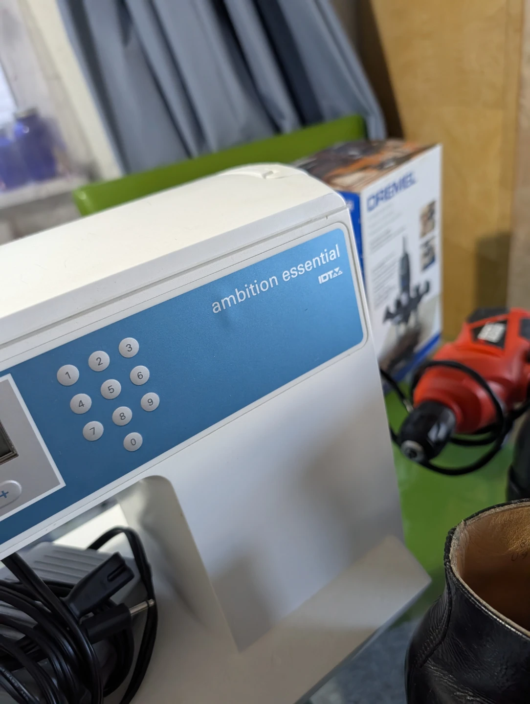 Pfaff Ambition Essential Computerized Sewing & Quilting Machine