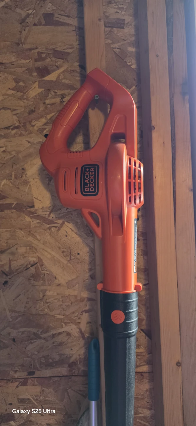 Black+Decker Electric Leaf Blower and String Trimmer