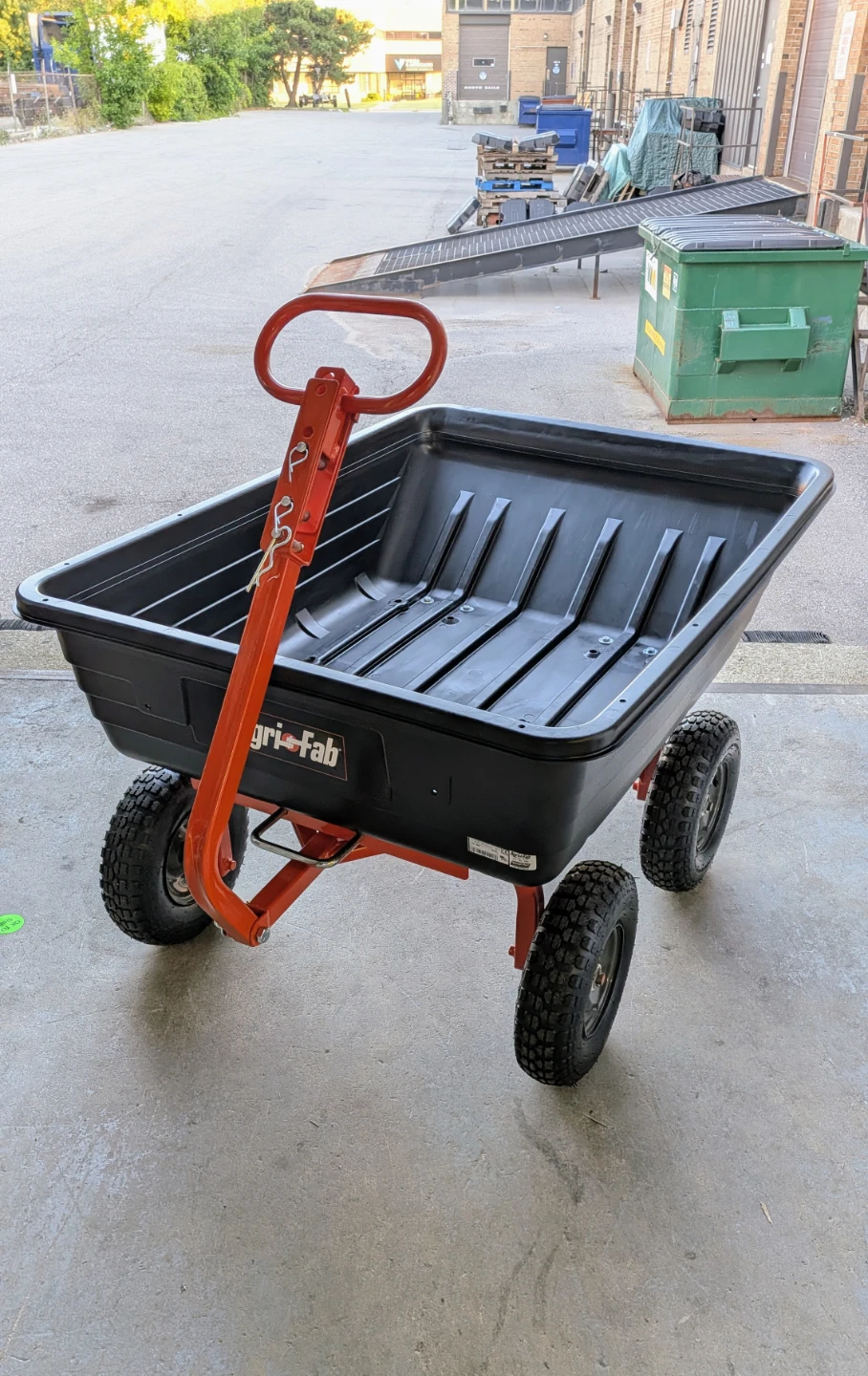 Agri-Fab 4-Wheel Poly Convertible Pull/Tow Garden Dump Cart - photo 2