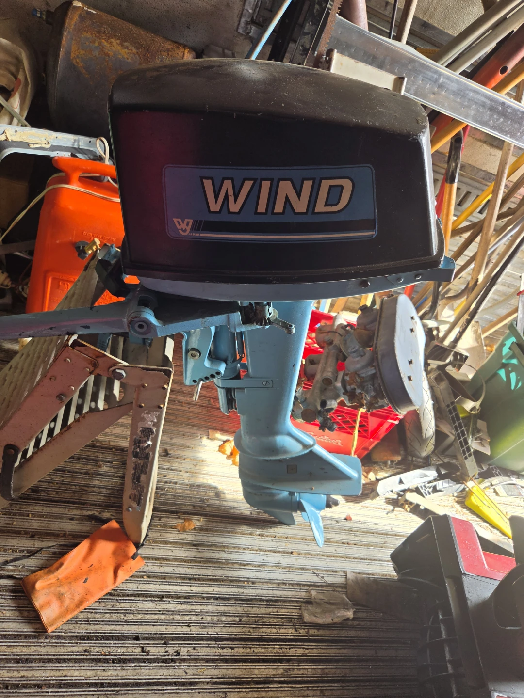 Wind 9.9 HP Outboard Motor