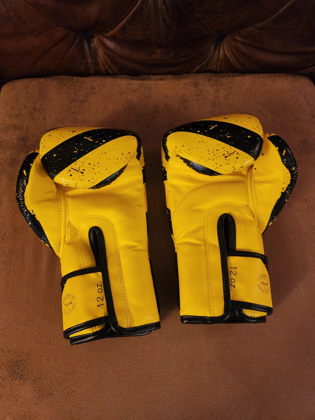 Fairtex Hazard Boxing Gloves 12 oz - photo 2