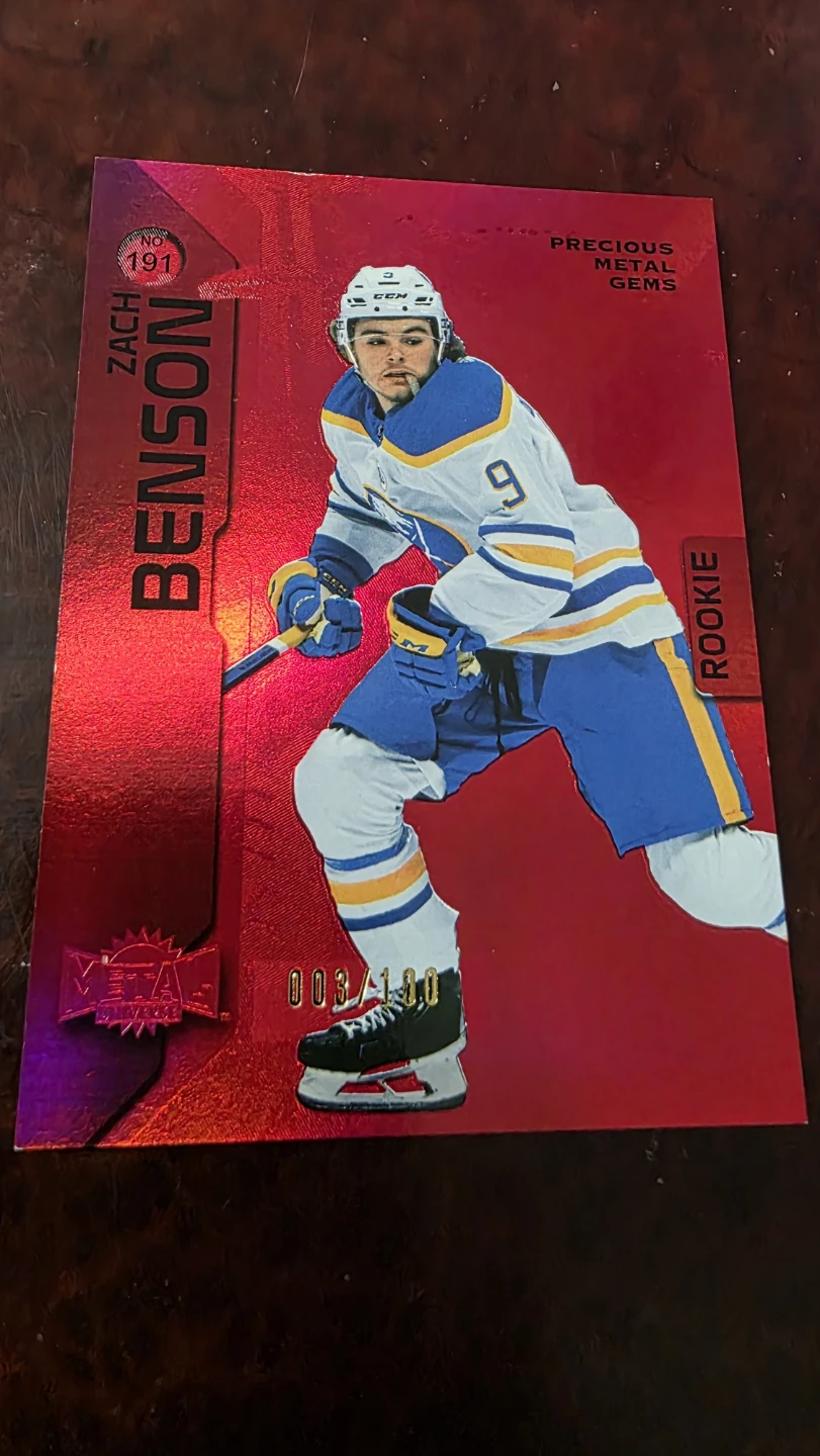 Zach Benson Rookie Hockey Card