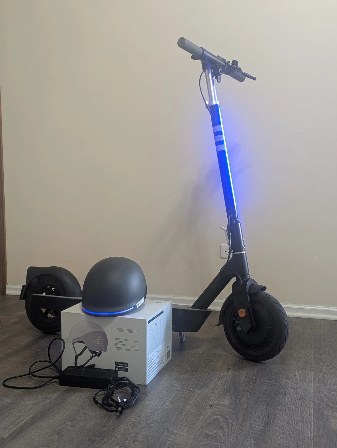 OKAI Neon Pro Electric Scooter + Smart Helmet - photo 4