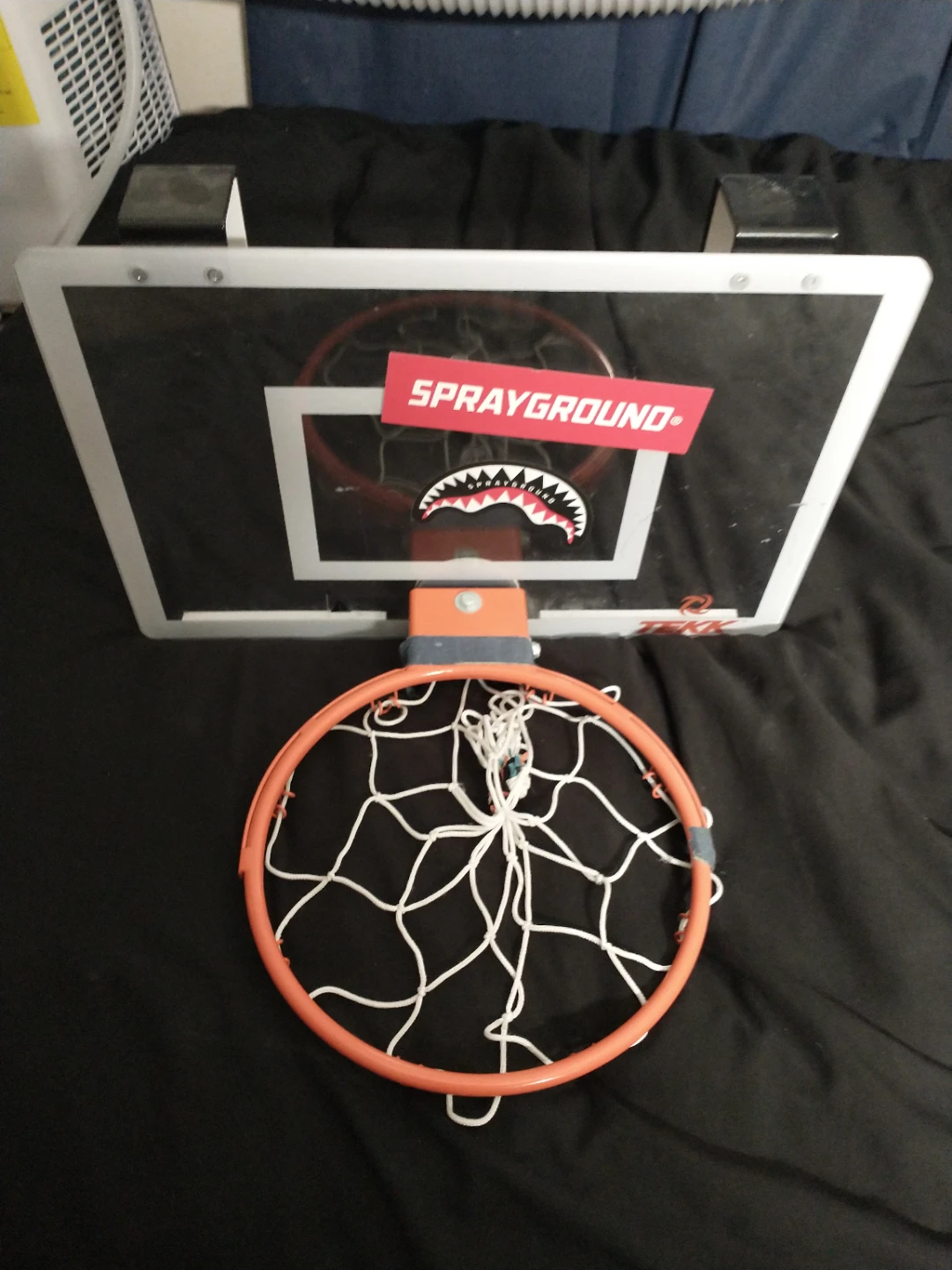 Tekk Mini Basketball Hoop with ball and pump