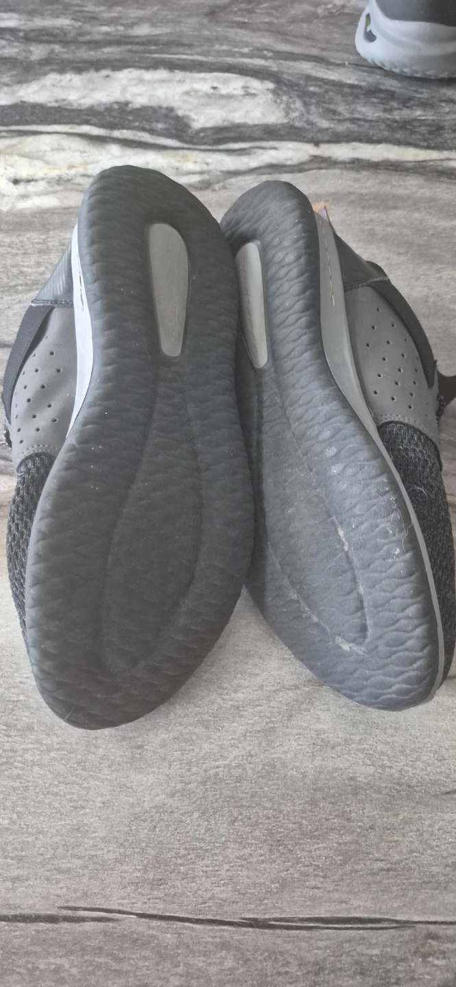 Skechers Men's Classic Fit Air-Cooled Memory Foam Sneakers - photo 2