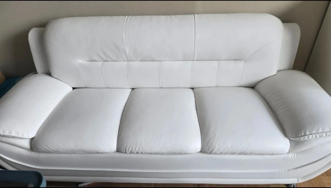 3 Pieces White Leather Sofa and Armchair Set - photo 2