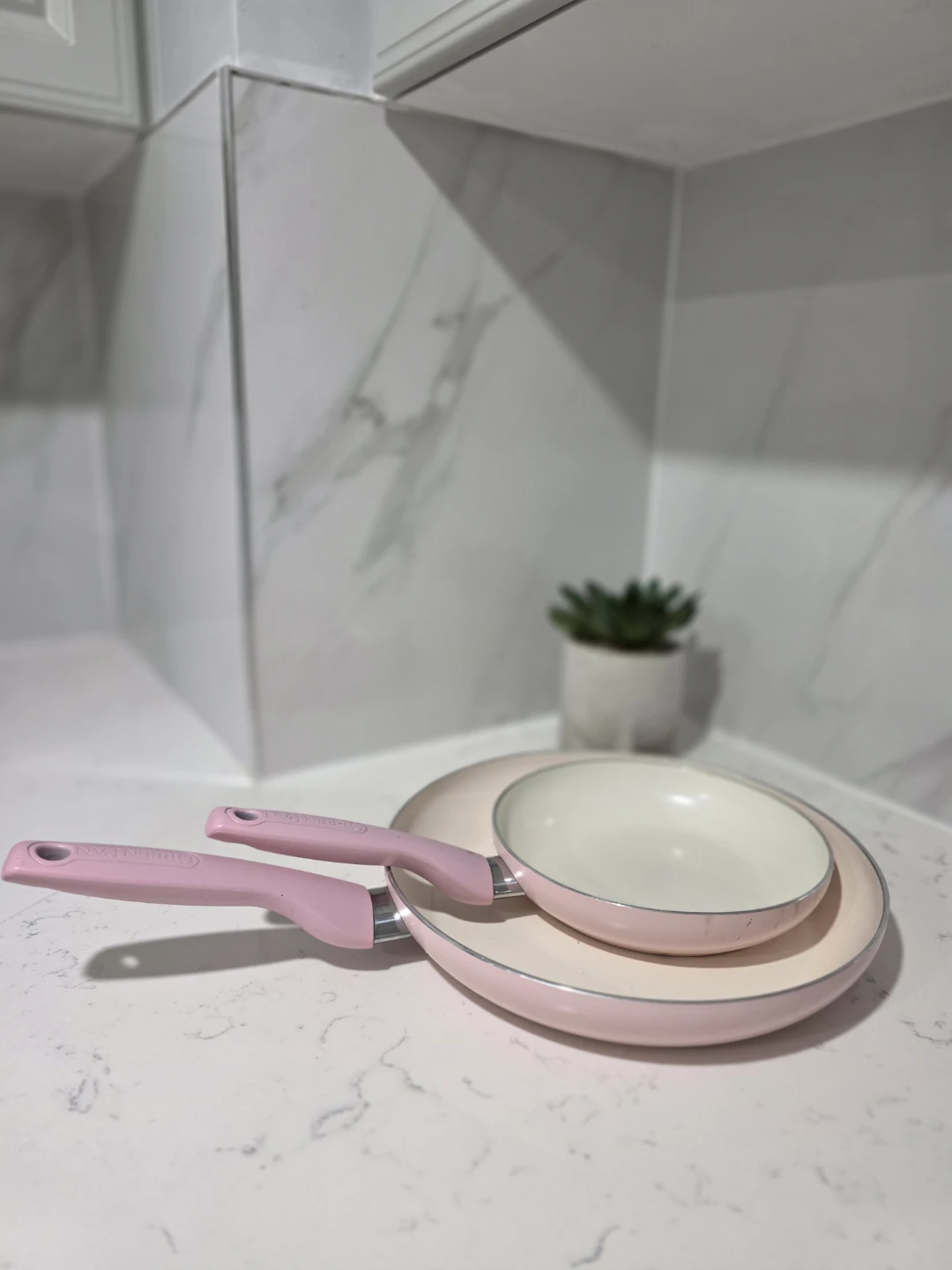 Pink frying pans x2