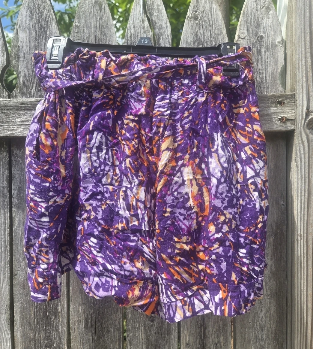 Tramp Women's Size S Shorts