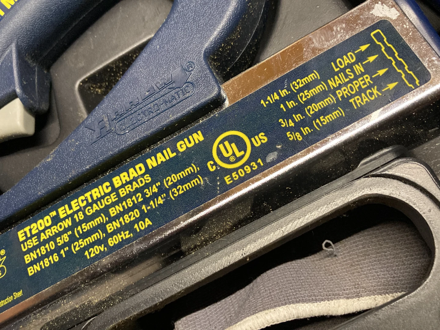 ET200 Electric Brad Nail Gun - photo 2