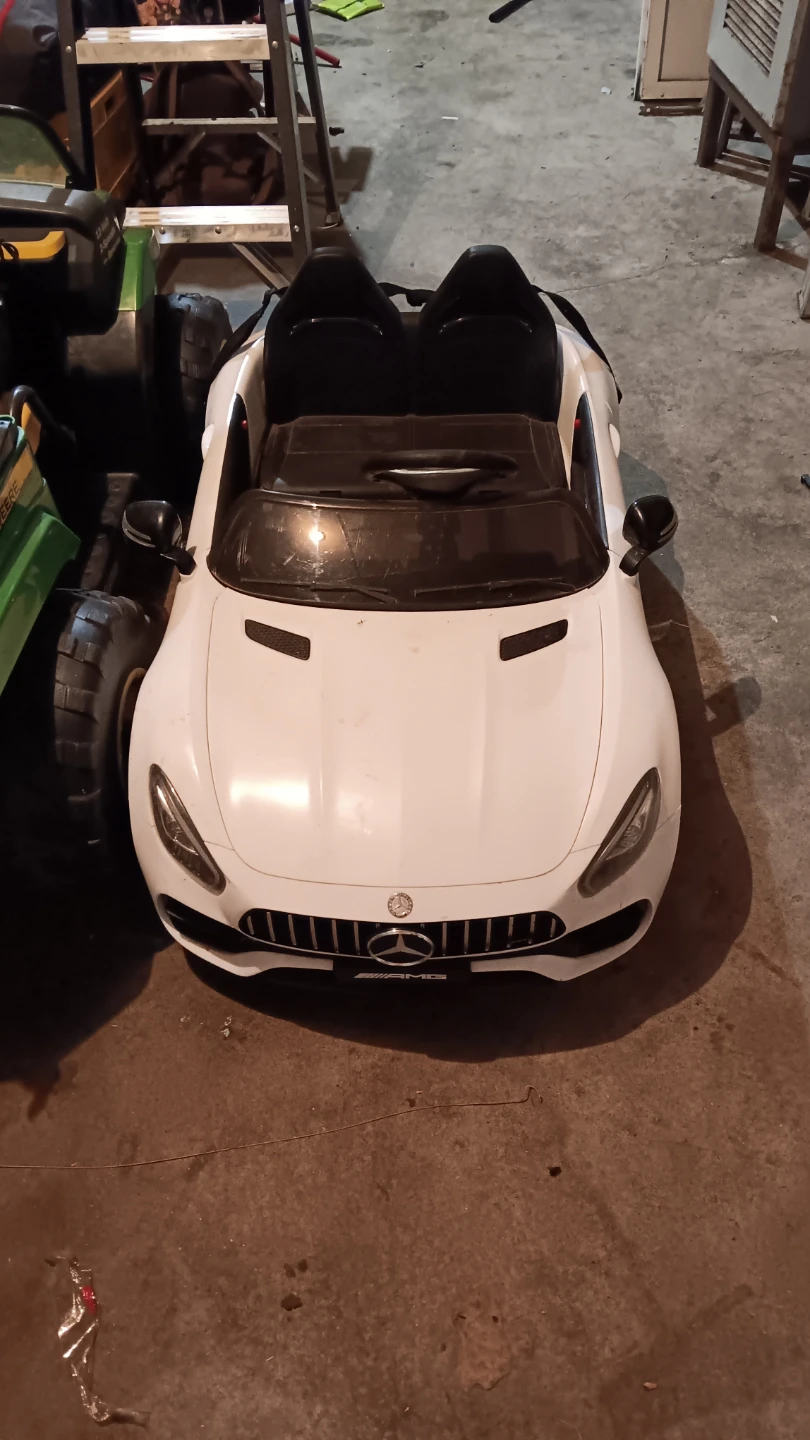 Mercedes-Benz AMG Electric Ride-On Car