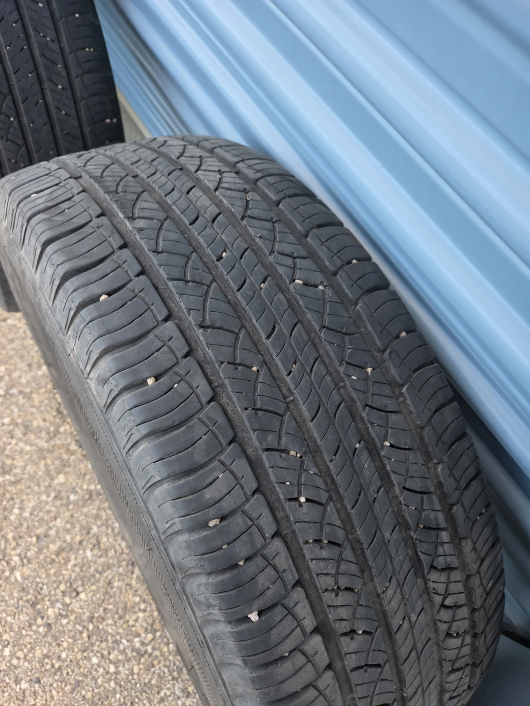 245/60R18Michelin Tires - photo 2