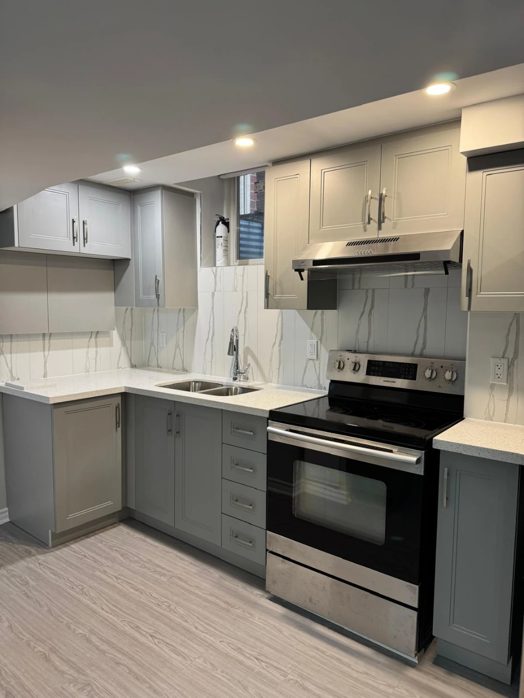 Legal 2 Bed, 1 bath, ensuite laundry basement in Heartlake