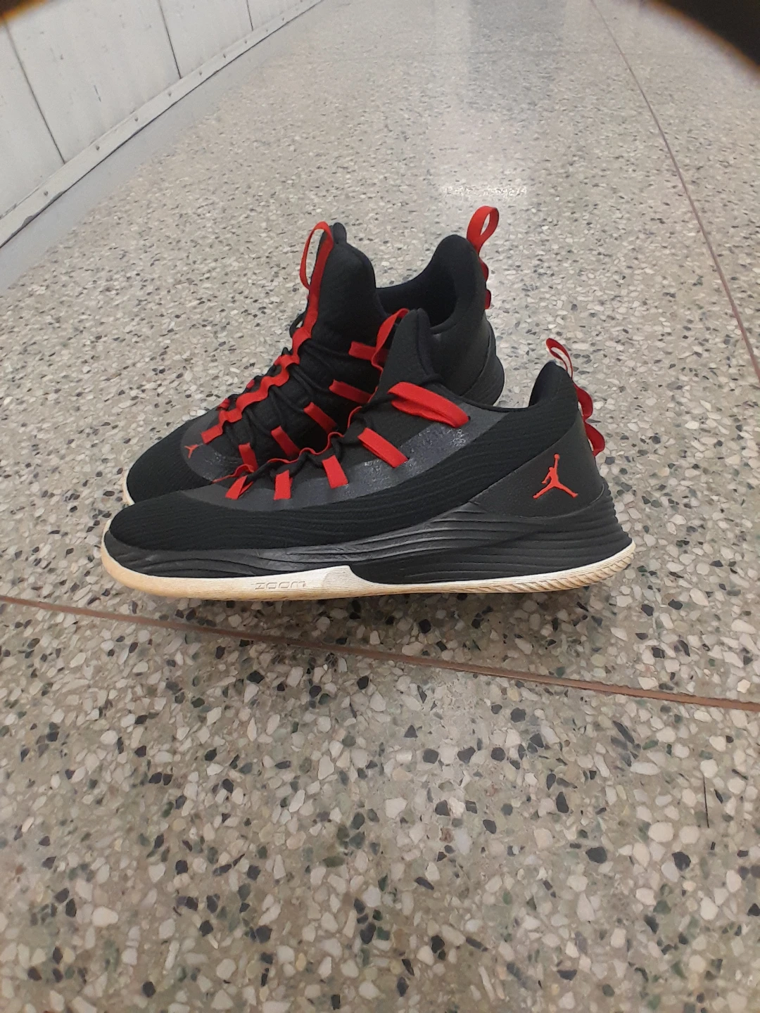 Air Jordan Basketball Shoes Men's Size 13