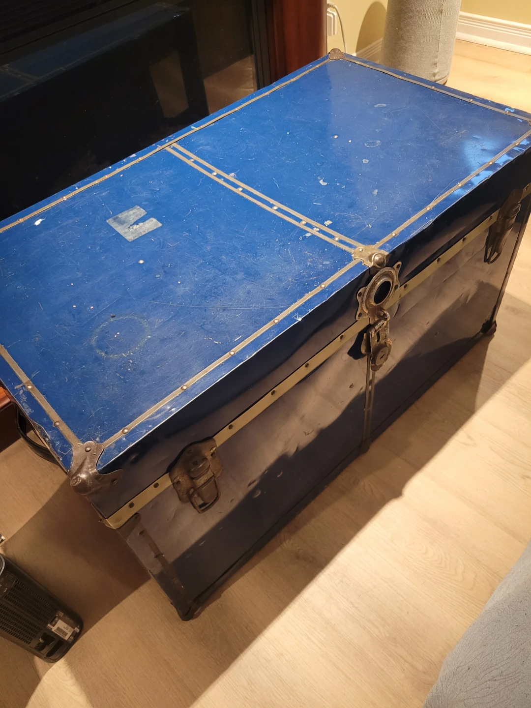 Vintage Blue Travel Trunk - photo 2