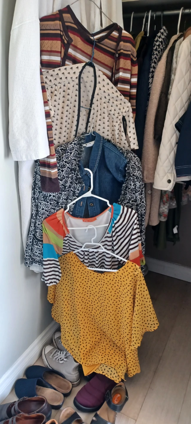 Assorted Women's Tops size S/M - photo 4