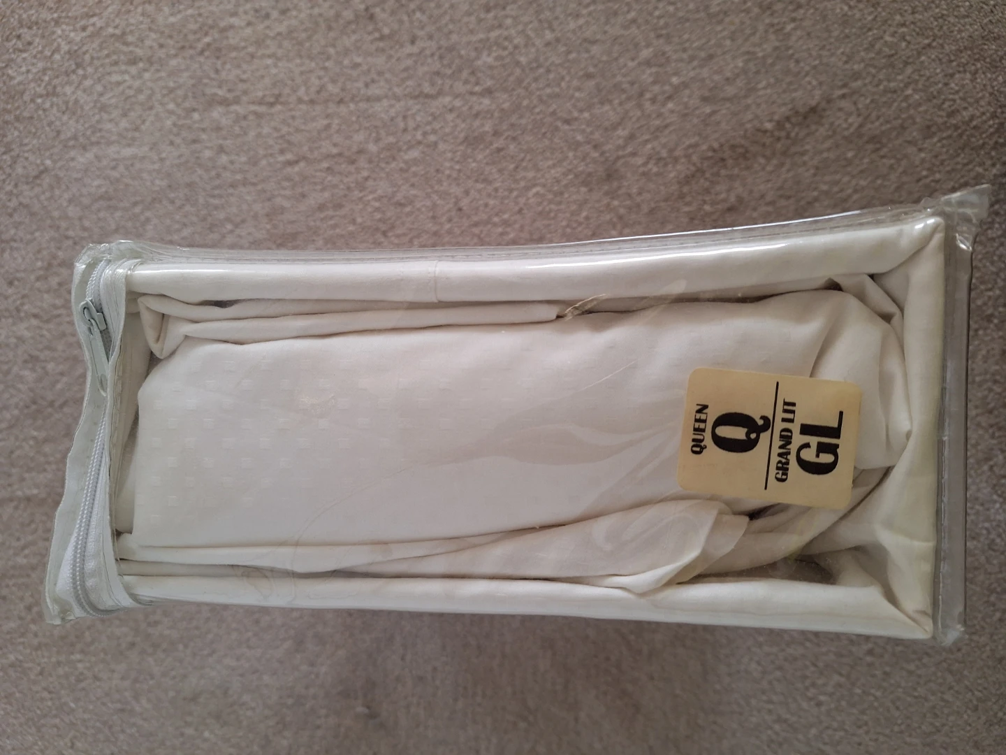 Queen Dobby Sheet Set - photo 3