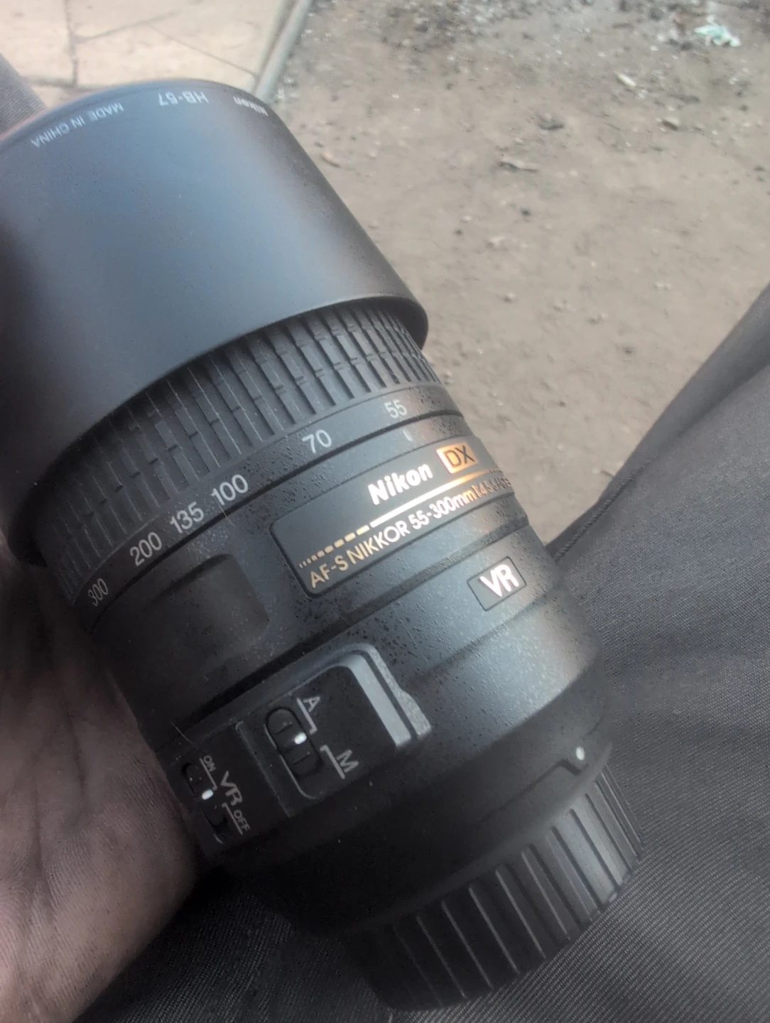 Nikon DX af-s Nikkor 55- 300mm lens with cover - photo 3