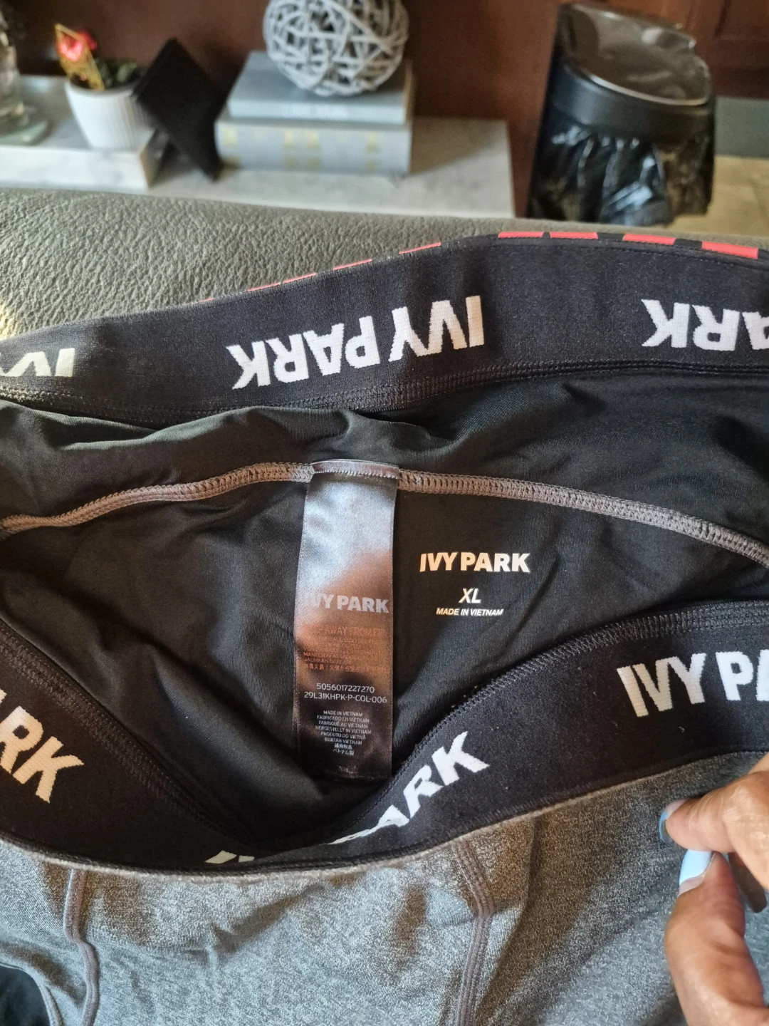 IVY PARK Grey Black Red Leggings - Size XL - photo 4