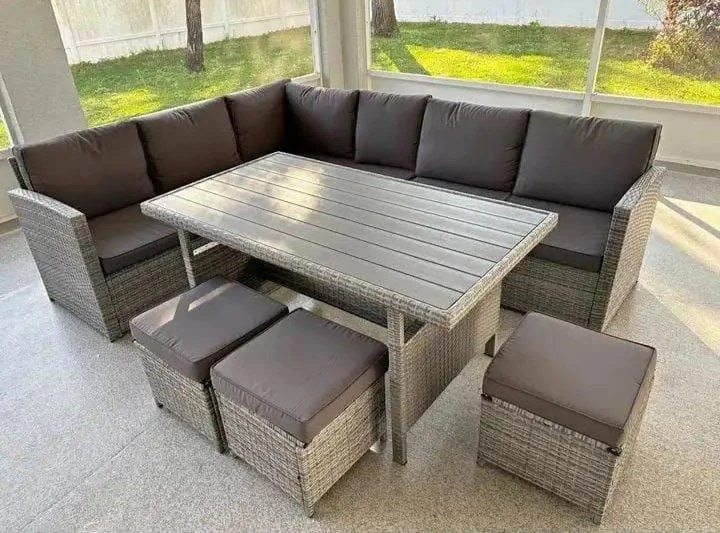 Outdoor patio set