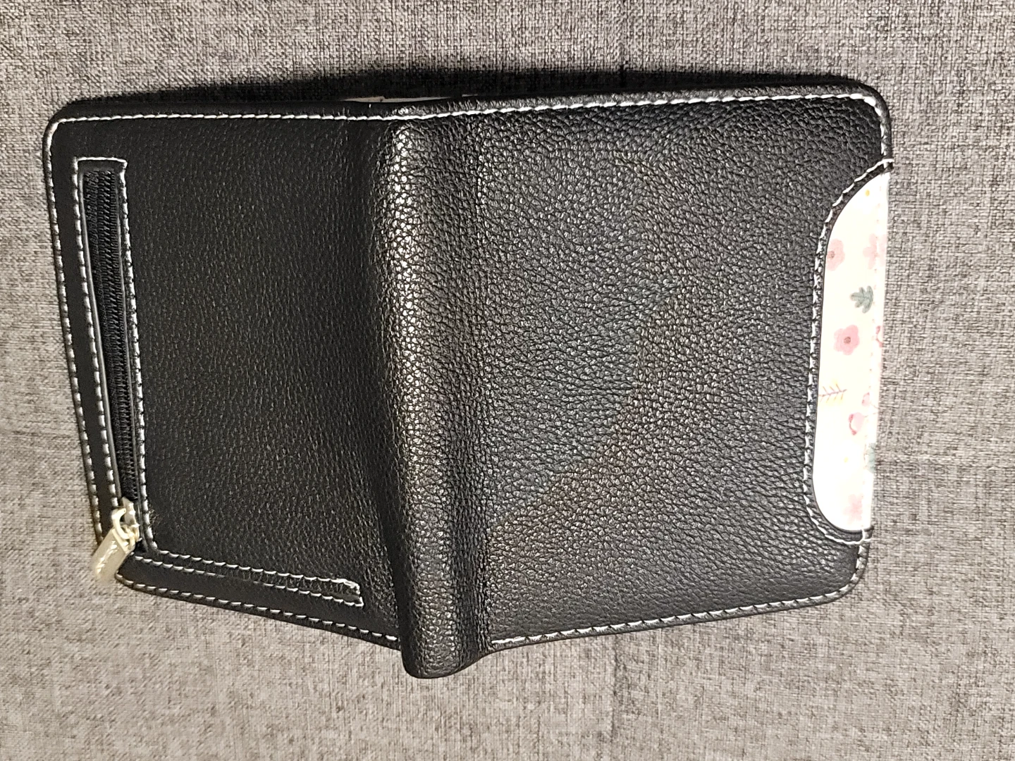 Women's Black Bi-Fold Wallet with Floral Accent - photo 4
