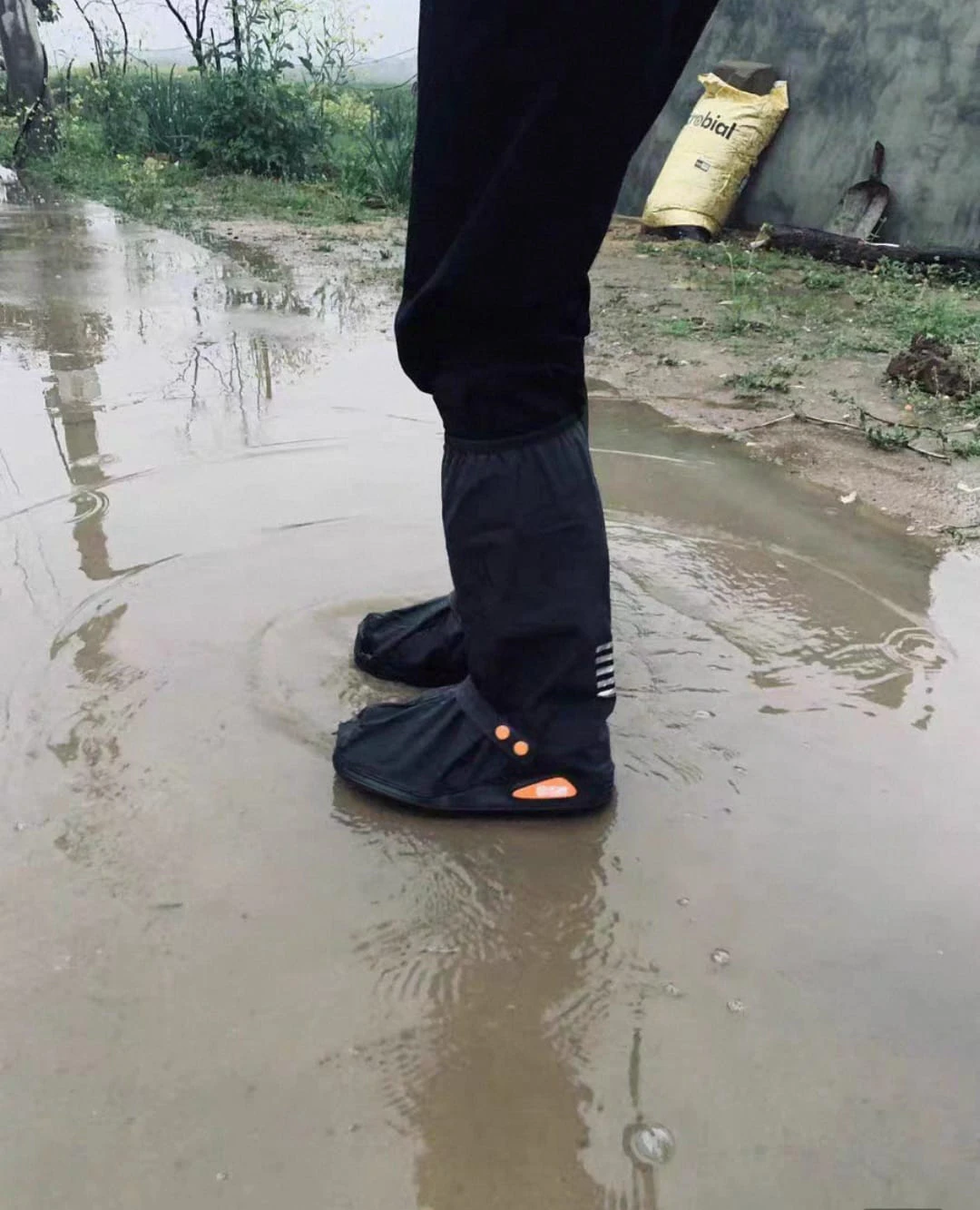 Waterproof Silicone Shoe Covers – Brand New