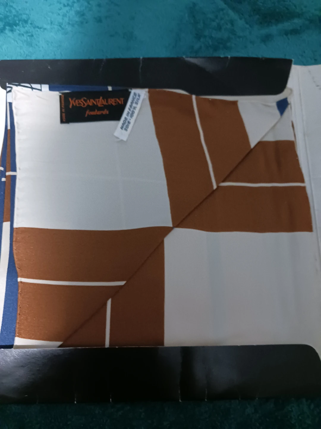 Yves Saint Laurent Foulards Silk Scarf - photo 3