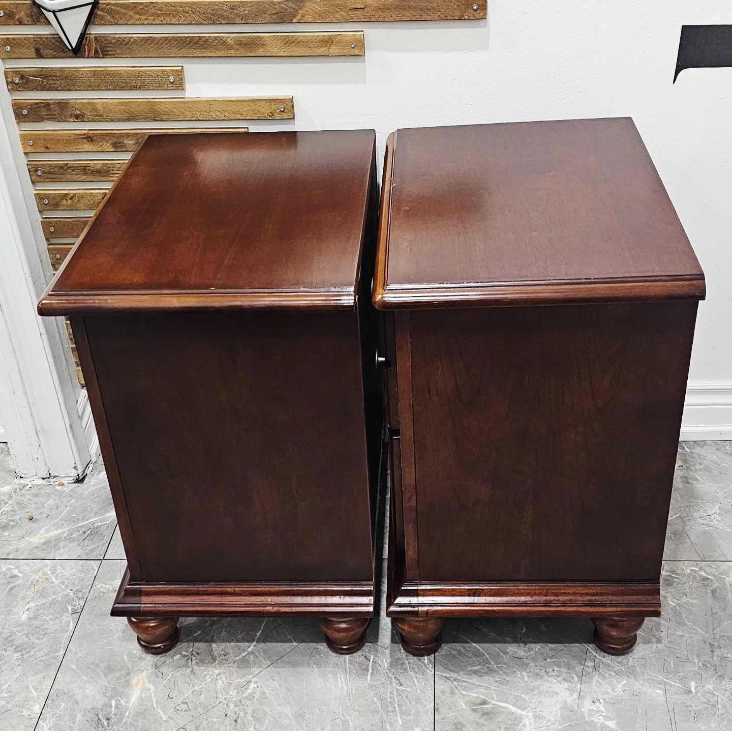 Nightstands - photo 5