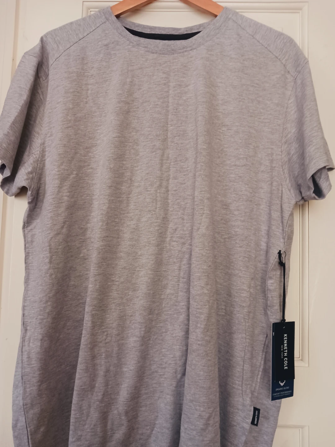 New !! Kenneth Cole Grey Crew Neck T-Shirt Size XL - photo 4