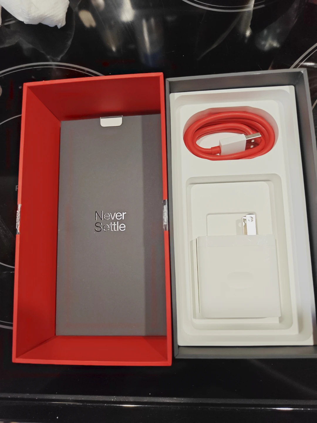 OnePlus 11 5G - 16gb/256gb Eternal Green (Like new condition) - photo 4