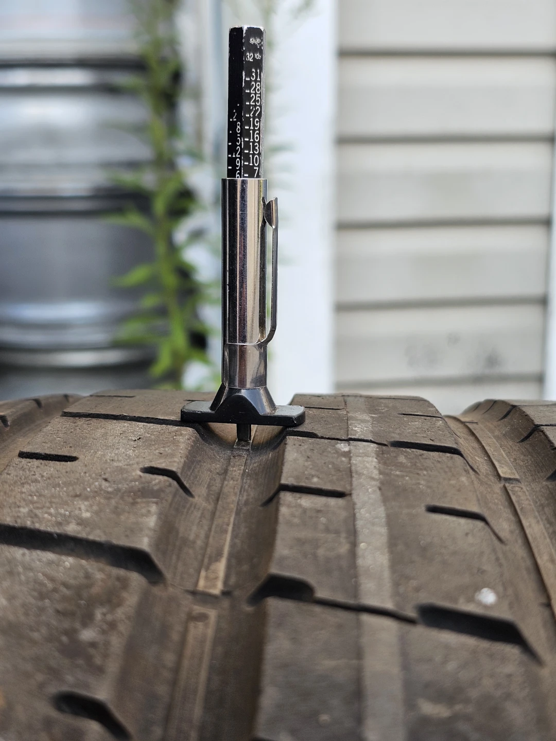 295/35 R21 PIRELLI P ZERO SUMMER TIRES - photo 2