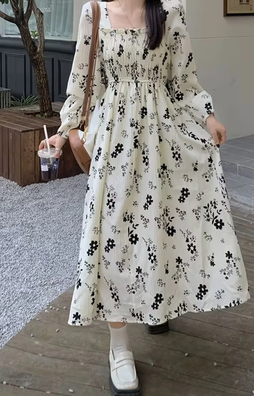 Floral elegant Dress