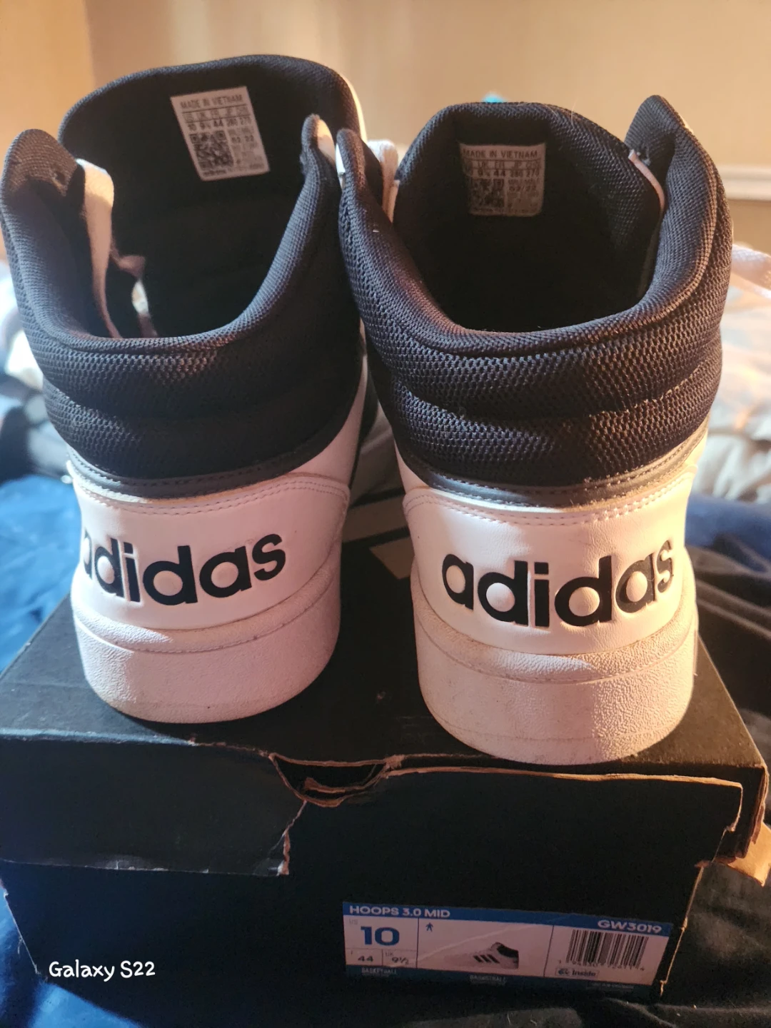 Adidas Hoops 3.0 Mid Shoes Size 10 - photo 5