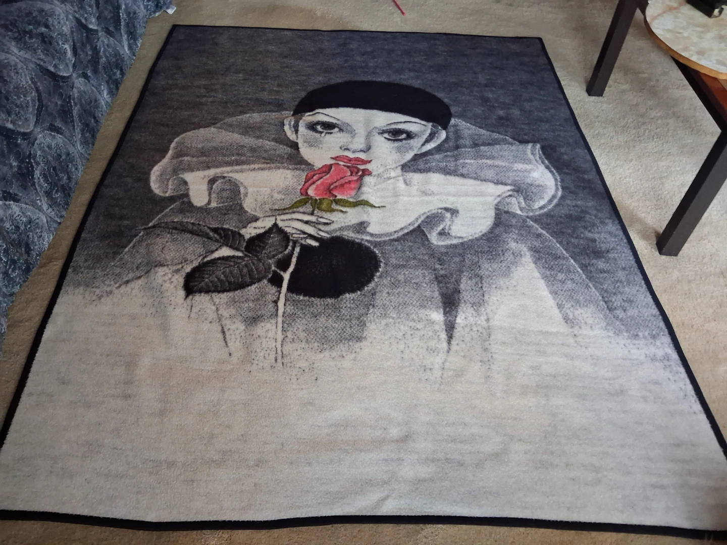 Clown Portrait Blanket Throw - photo 3