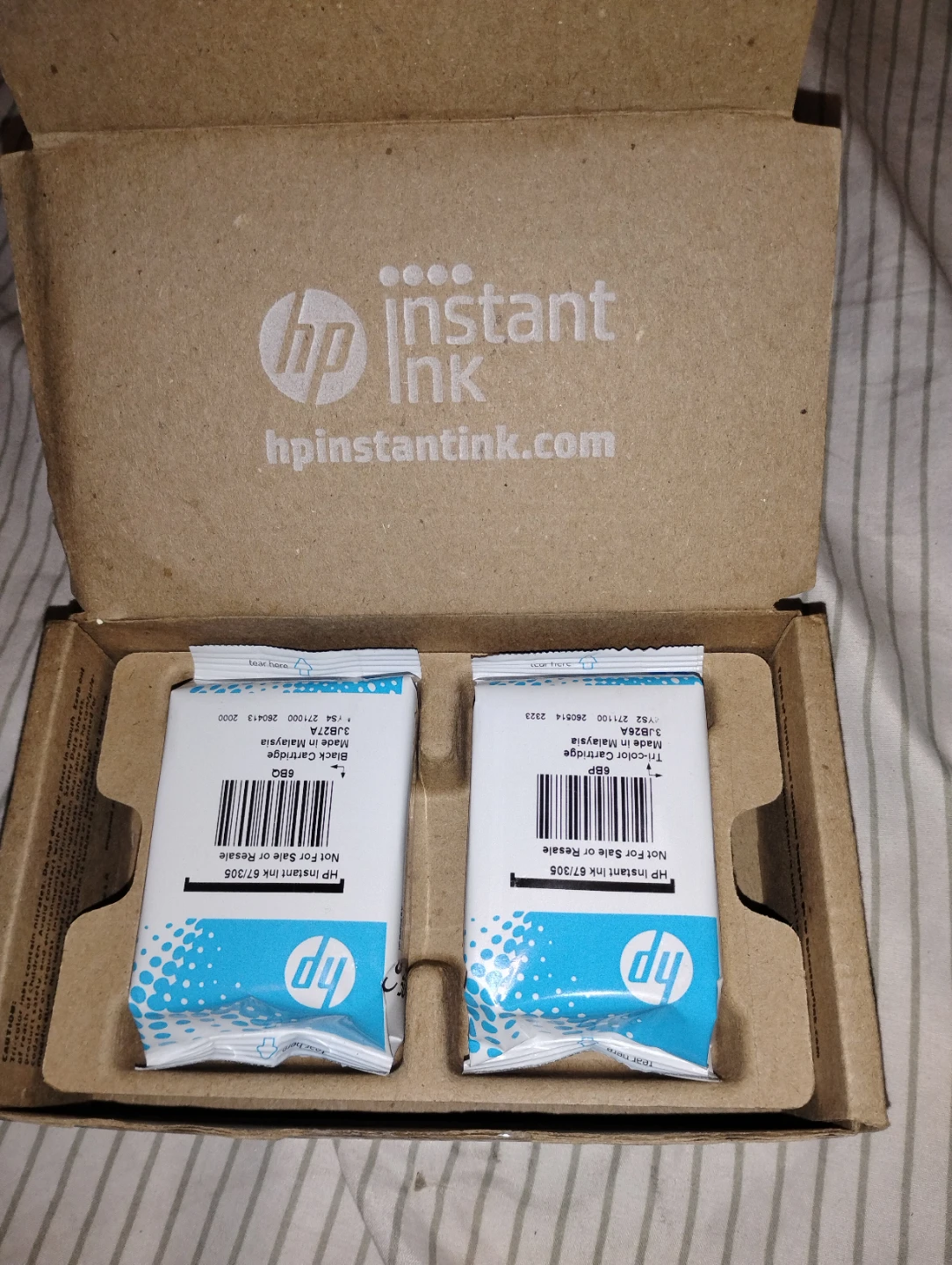 HP Instant Ink Cartridges 67/305 - Black & Tri-Color