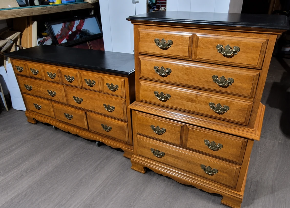 Wood Dresser and Nightstand Set with Black Tops - photo 2