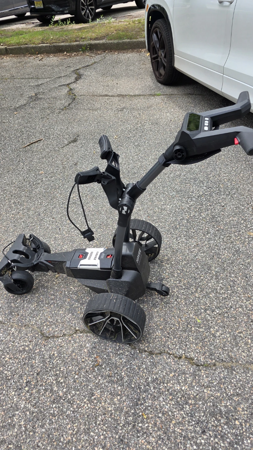 Navee Birdie 3 Remote Control Electric Golf Cart - photo 2