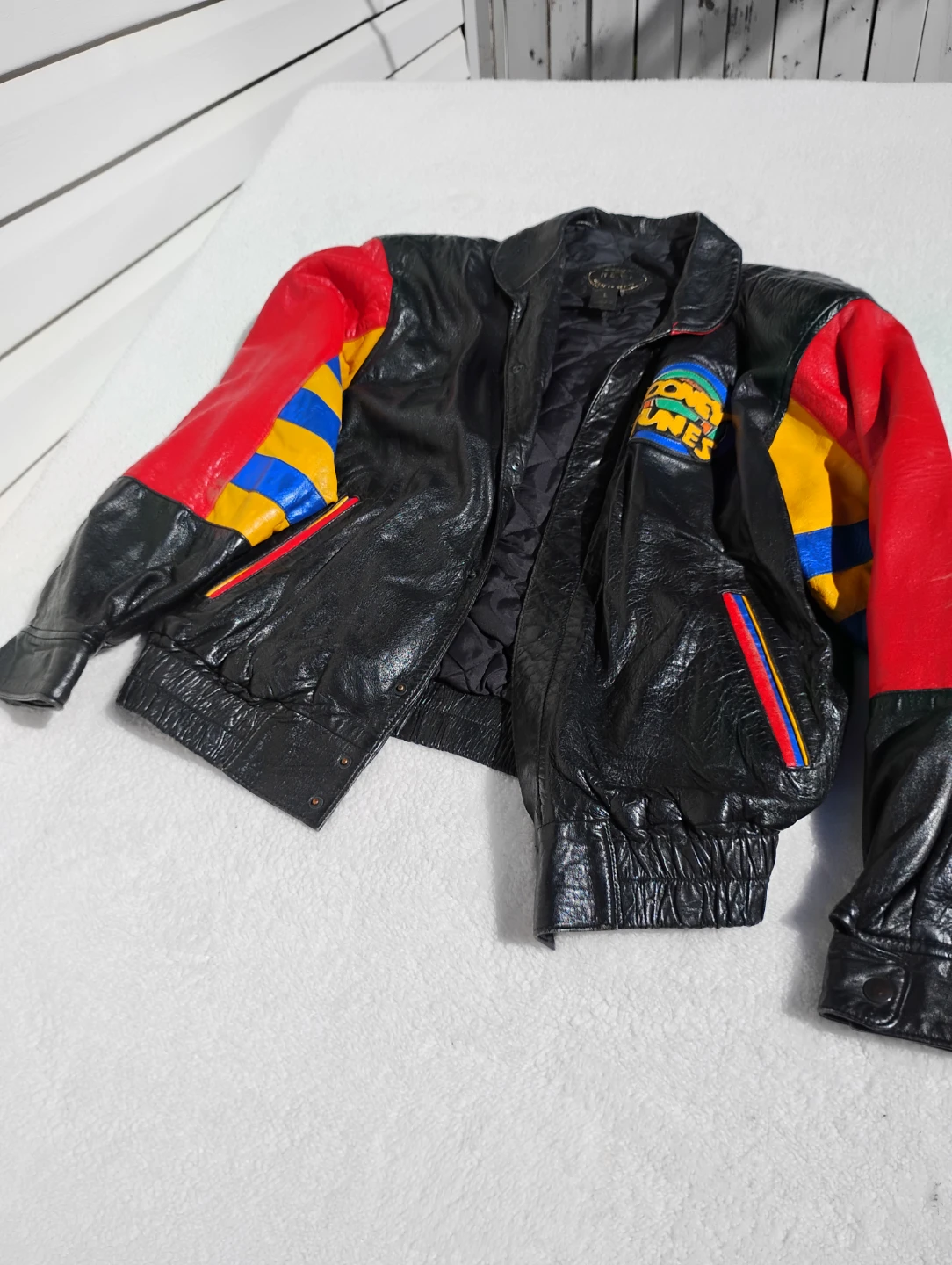 XL Vintage Looney Tunes Leather Jacket - photo 5