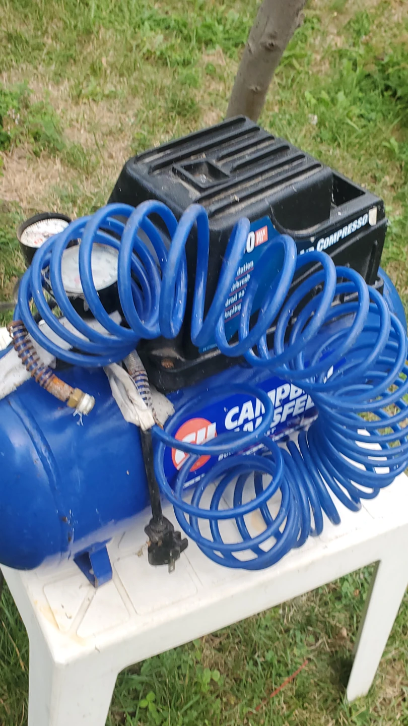 Campbell Hausfeld 100 PSI Air Compressor - photo 5