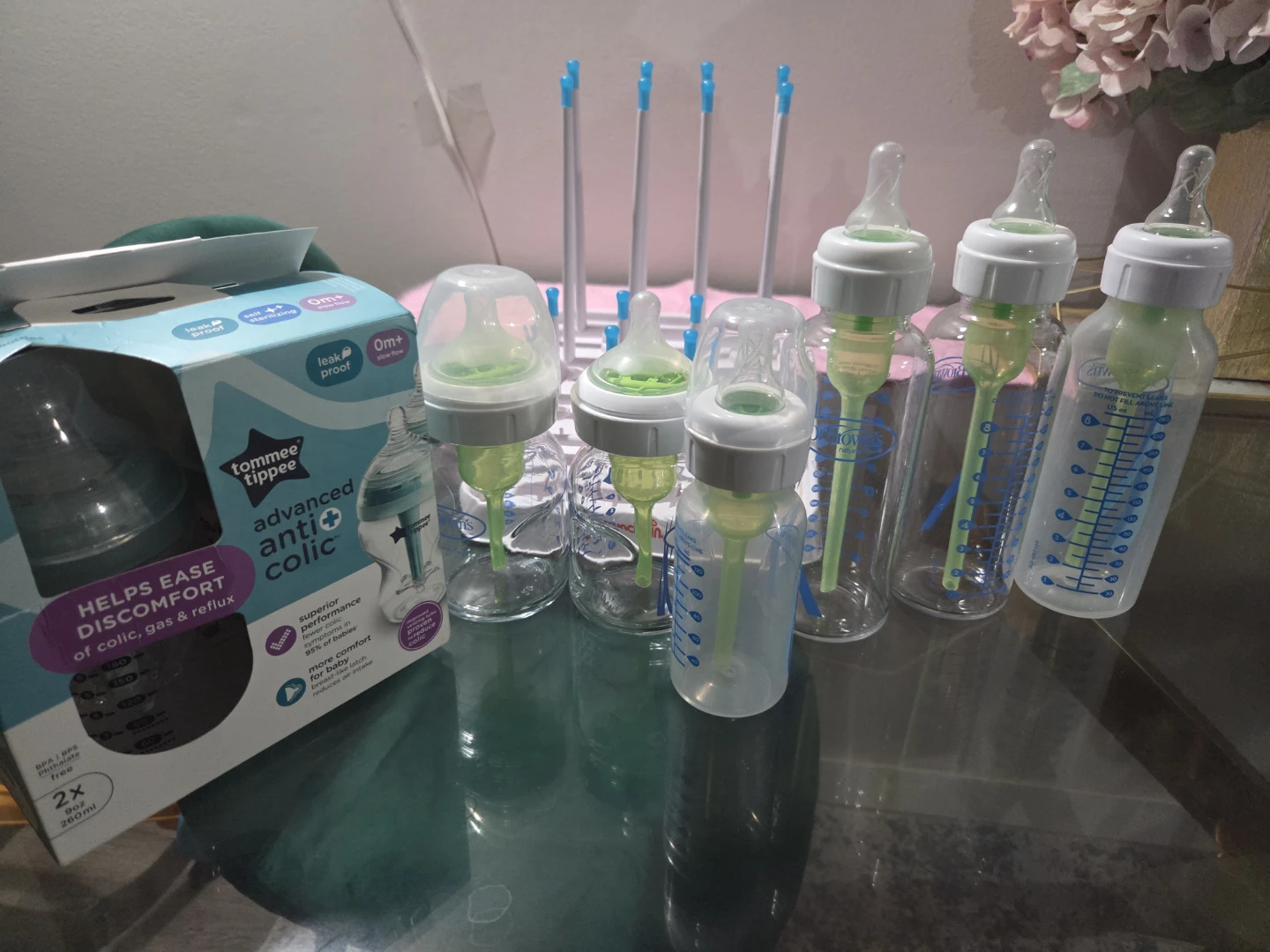 Tommee Tippee Anti-Colic Baby Bottles -dr browns bottles - photo 4