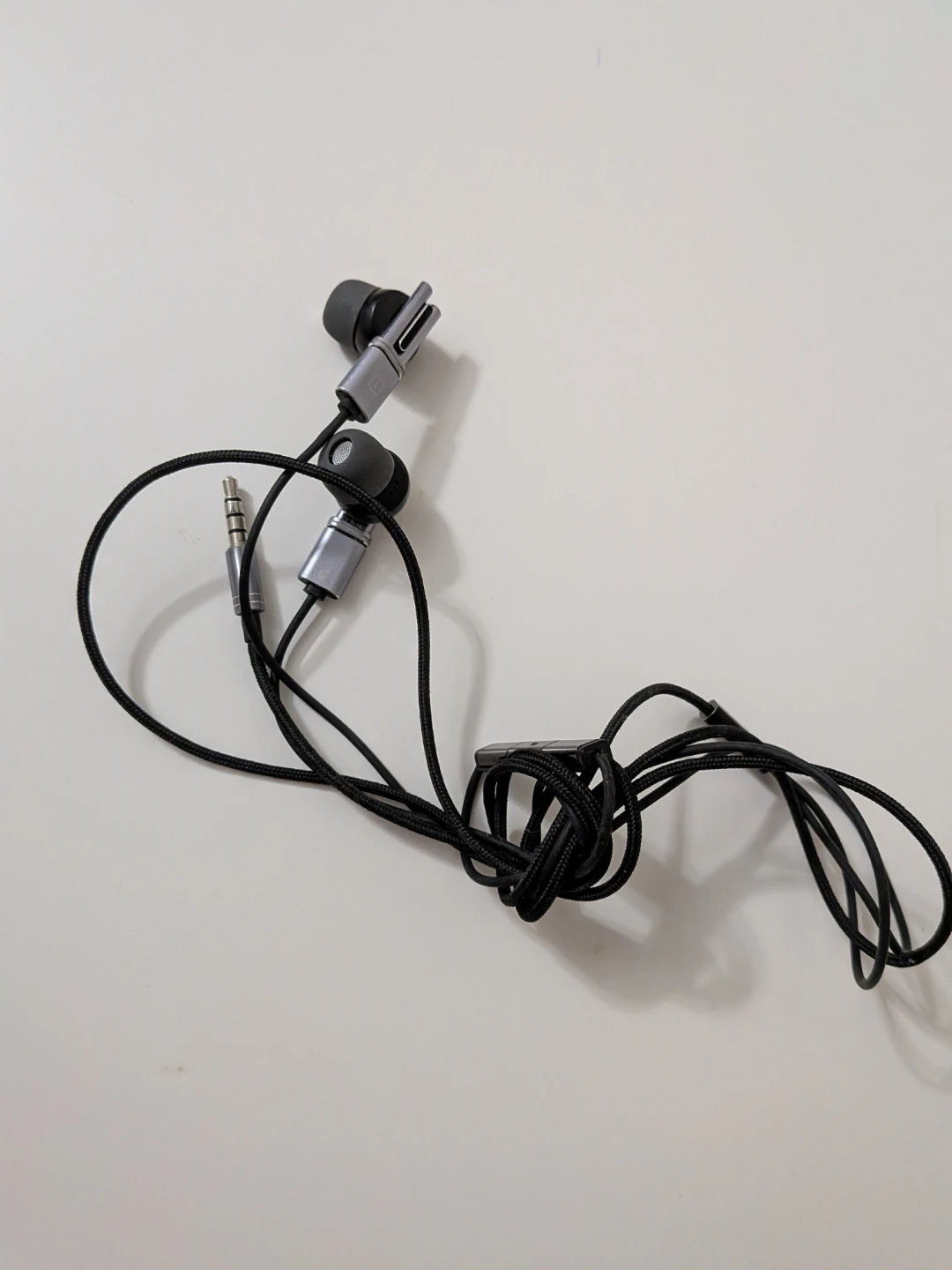 Black Wired Earbuds with 3.5mm Jack