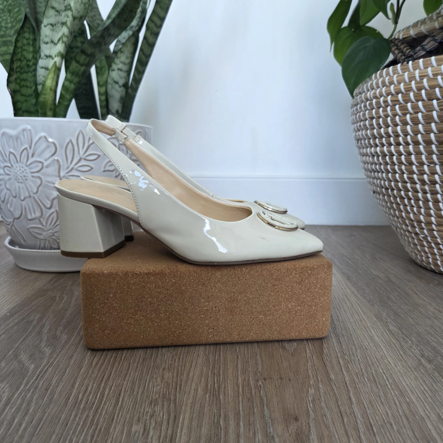 Tommy Hilfiger slingback hills