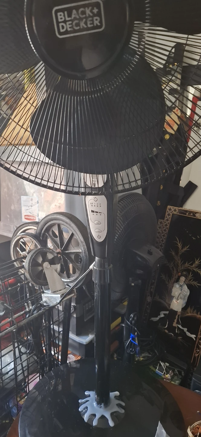 Standing Oscillating Pedestal Fan - photo 2