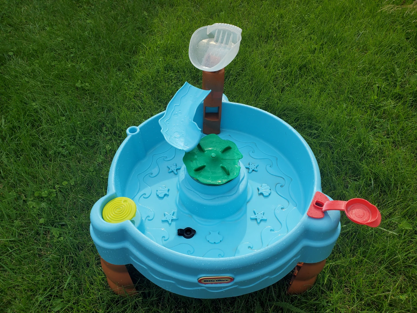 Little Tikes Water Table - photo 3