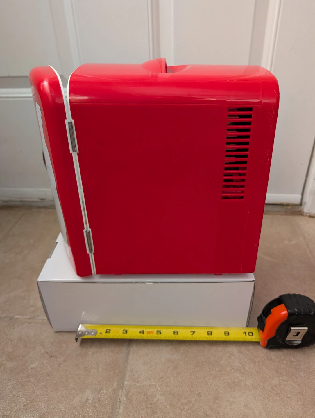 Coca-Cola Mini Fridge with Polar Bear - photo 5