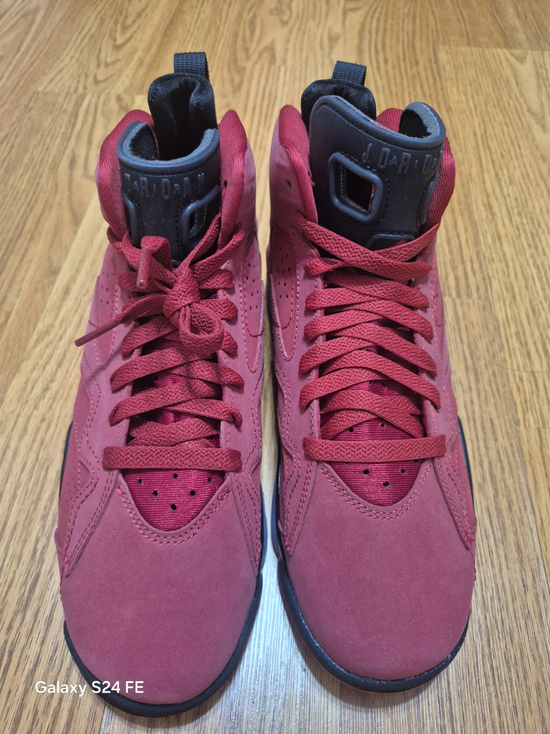 Air Jordan 6 Retro Red Suede Sneakers - photo 2